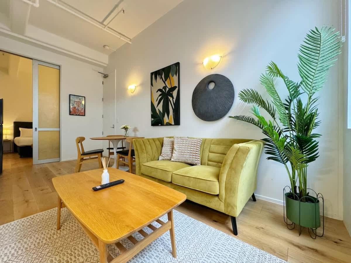 Delightful Encounter - 1b On Centre Queen Street Apartment *